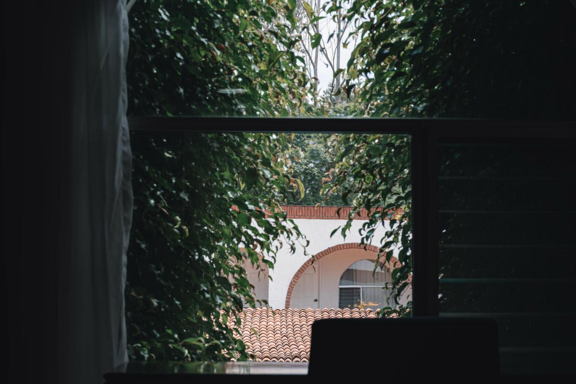 Hotel & Suites Villa Del Sol Morelia Buitenkant foto